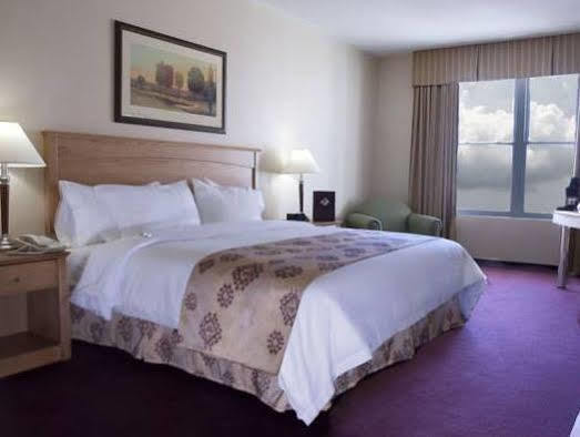 Four Points By Sheraton Moncton